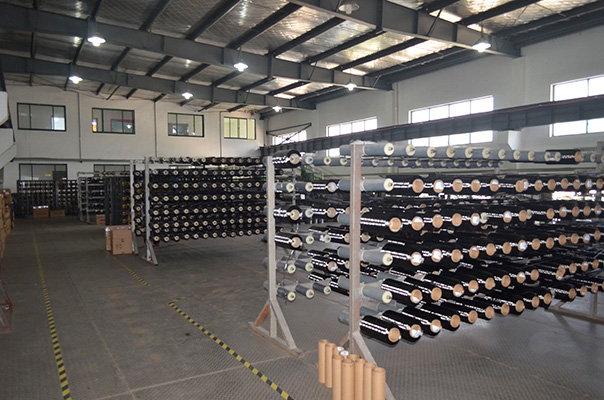 碳纖維布生產(chǎn)車(chē)間