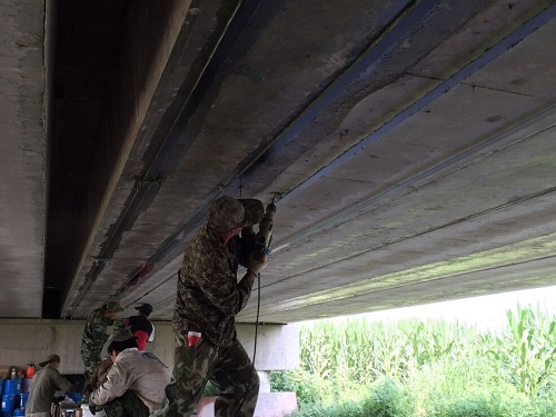 曼卡特預(yù)應(yīng)力碳纖維板用于公主嶺橋梁加固