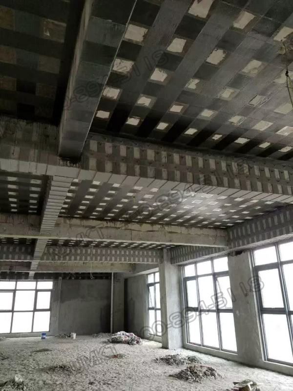 頂、梁碳纖維布加固