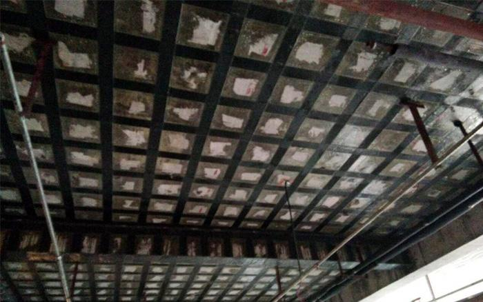 碳纖維布加固中，所指的高性能環(huán)氧結(jié)構(gòu)膠是什么膠？