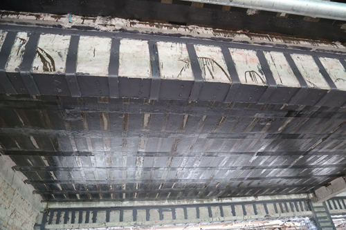 建筑加固中粘鋼加固與包鋼加固有哪些區(qū)別？