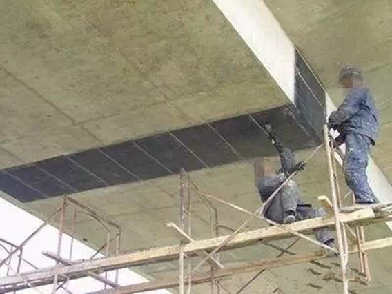 曼卡特碳纖維布讓大橋更堅(jiān)固！