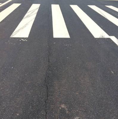 道路裂縫產(chǎn)生的三種原因