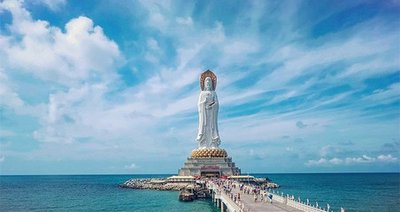 三亞南海觀音景區(qū)：水下粘貼碳纖維布，護(hù)佑碧海藍(lán)天