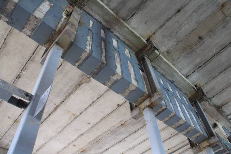 碳纖維加固與粘鋼加固差異與應(yīng)用選擇